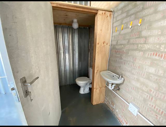 45M² STORAGE UNIT TO LET IN GEORGE INDUSTRIAL